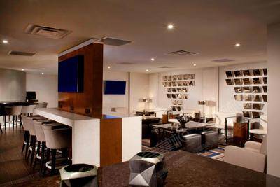 Beverly Hills MarriottClub Lounge